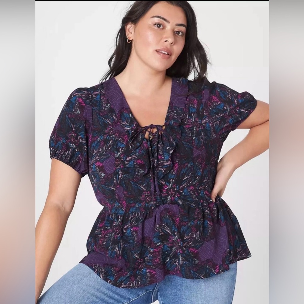 Lane Bryant Peplum Short Puff Sleeve Lace Up Blouse Size 18 New